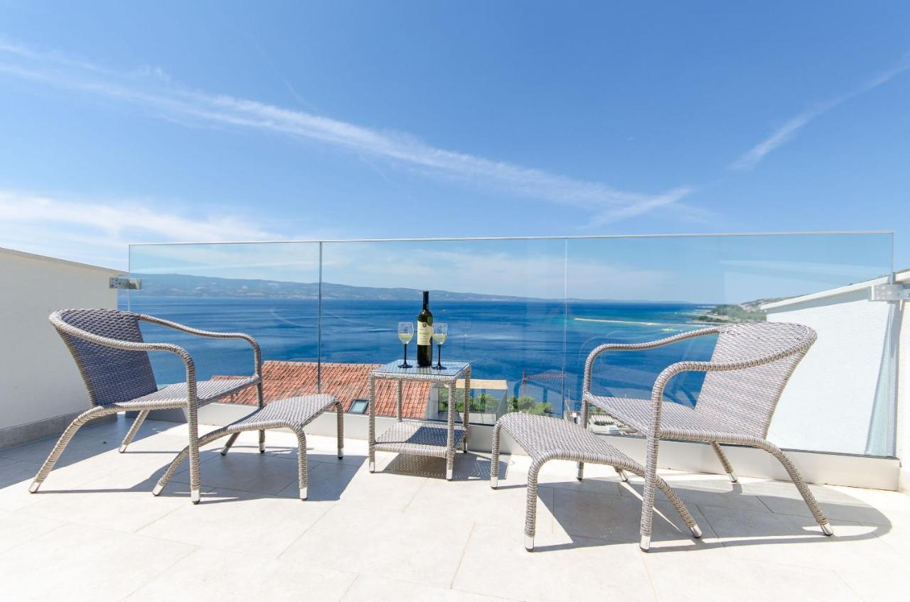 Apartment Sreta Omiš Buitenkant foto