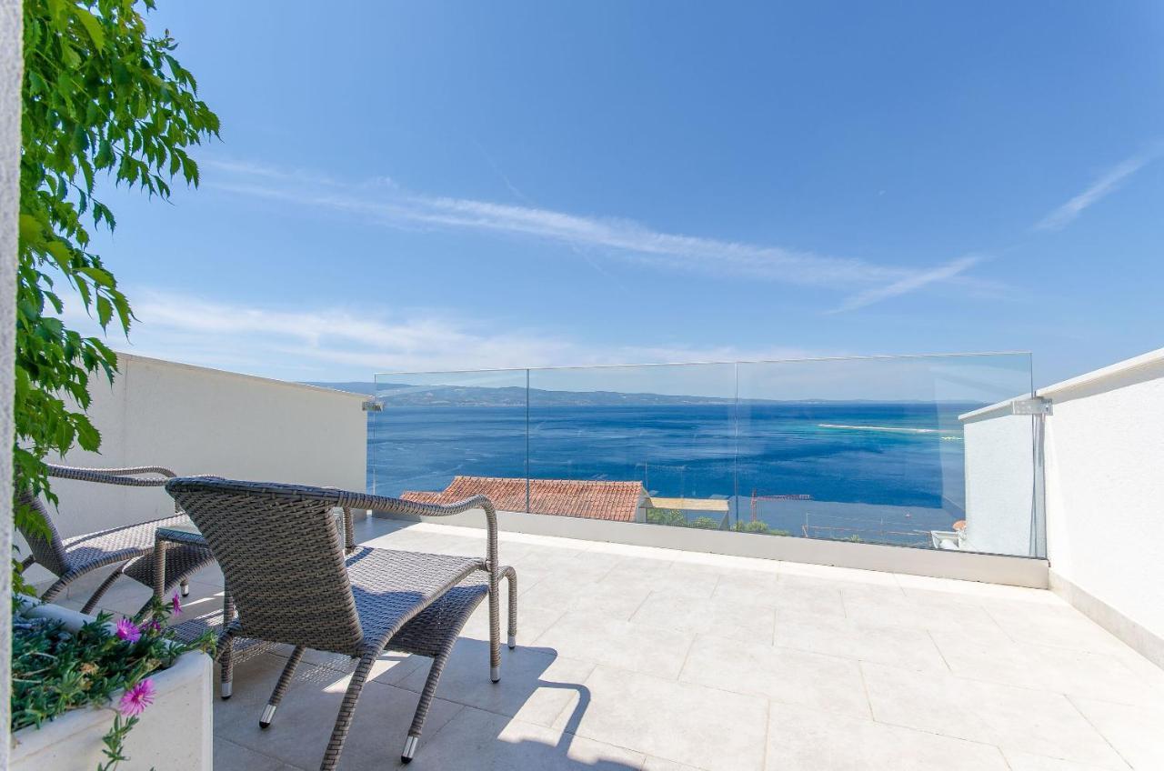 Apartment Sreta Omiš Buitenkant foto