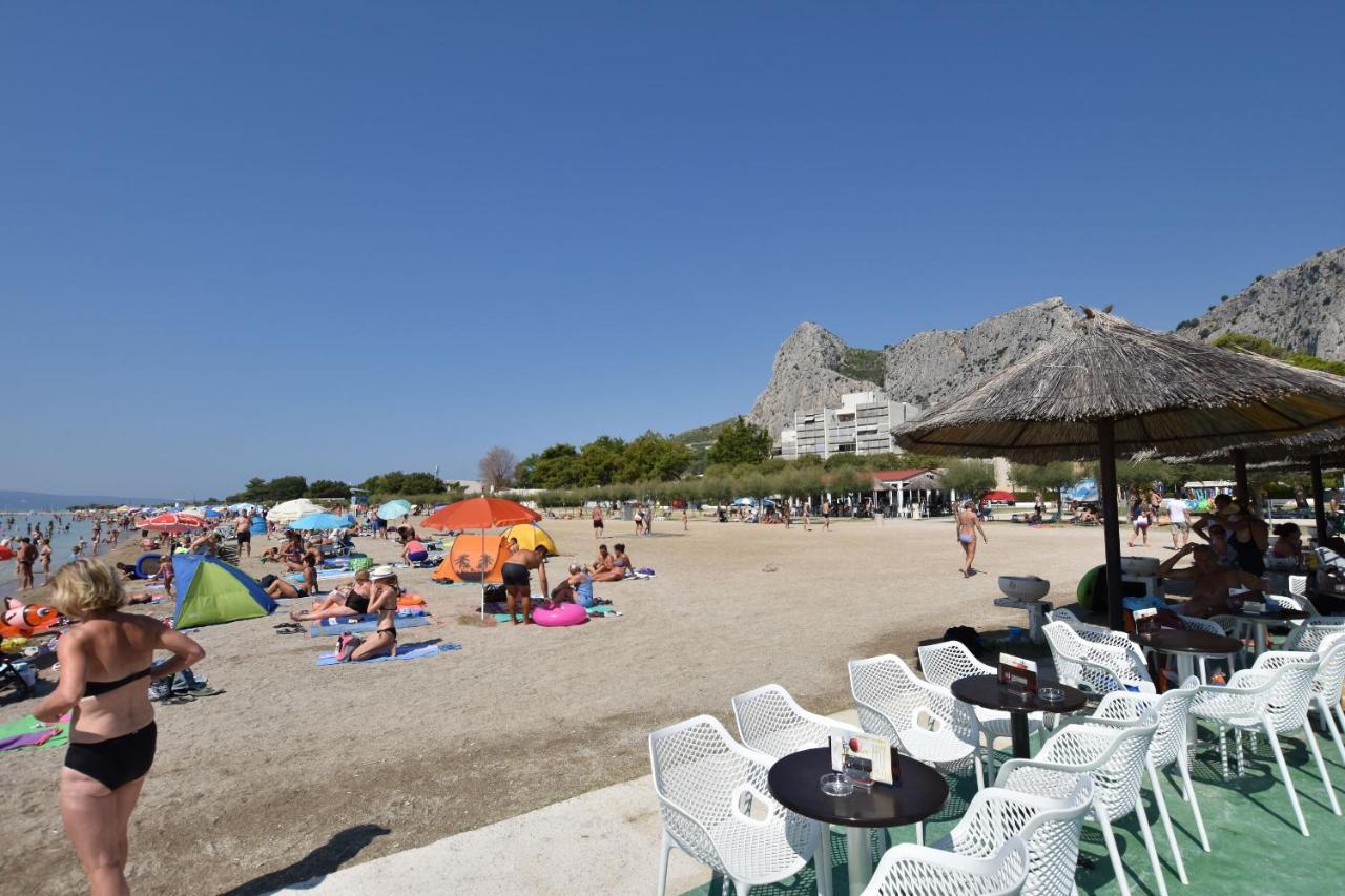 Apartment Sreta Omiš Buitenkant foto