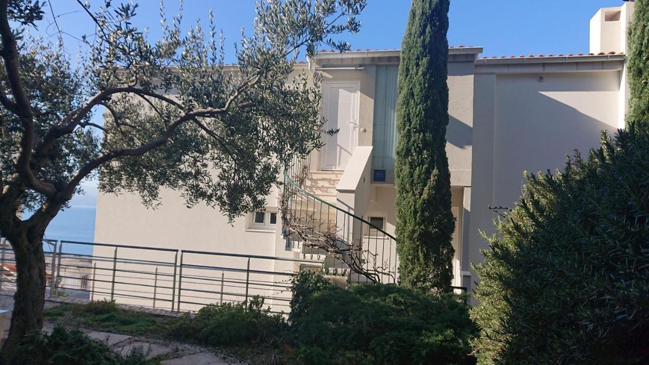 Apartment Sreta Omiš Buitenkant foto