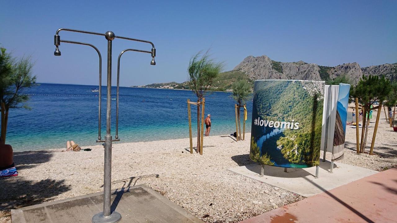 Apartment Sreta Omiš Buitenkant foto