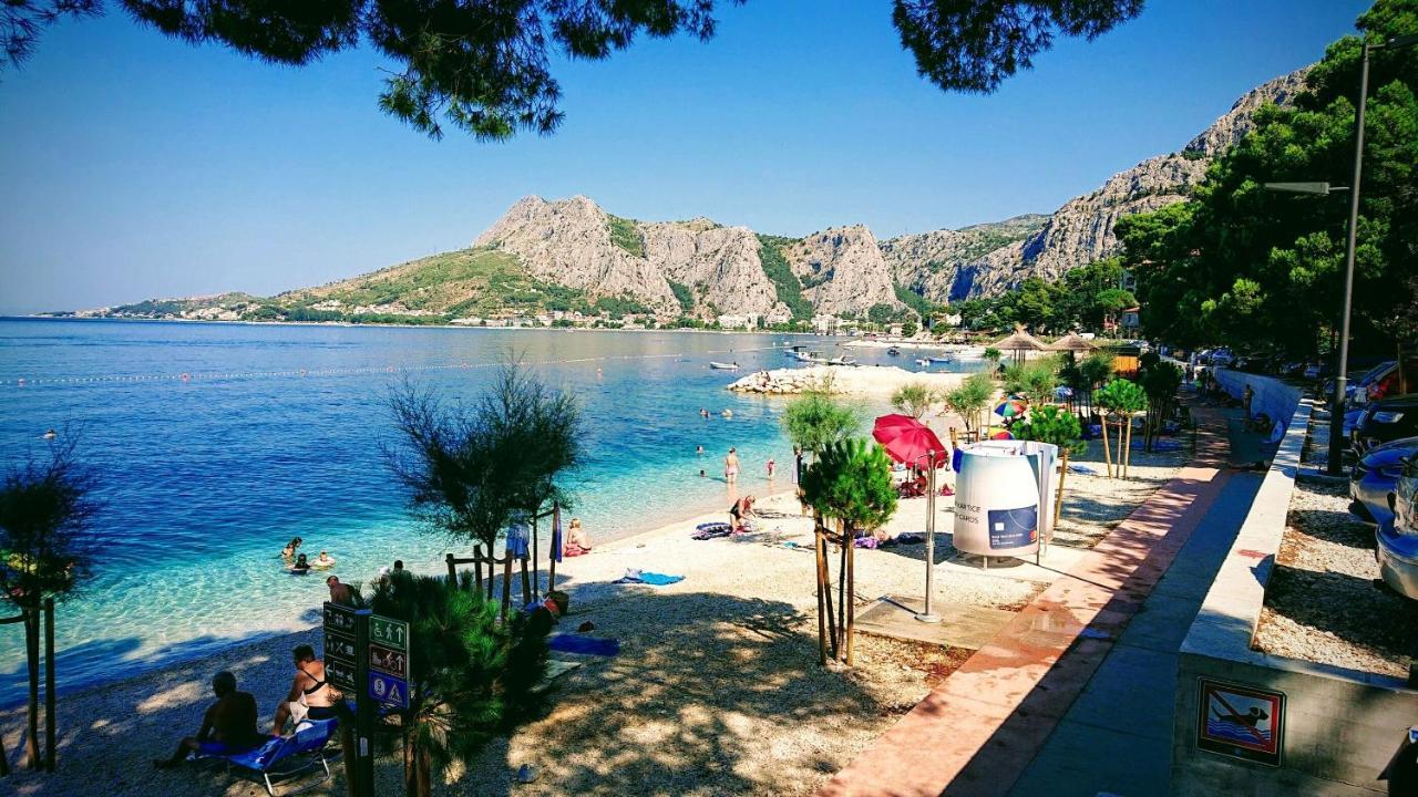 Apartment Sreta Omiš Buitenkant foto